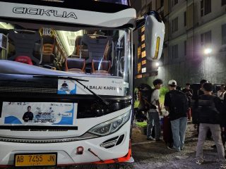 PT Timah Tbk Sediakan Bus Mudik Untuk Mahasiswa Kepri di Pulau Jawa