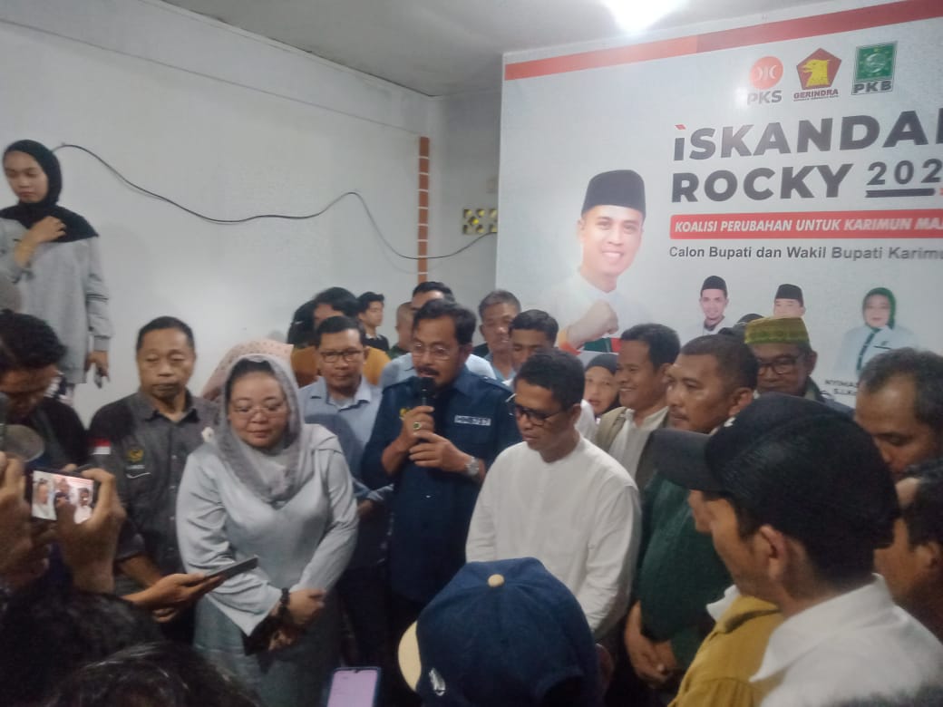 Pasalon Nomor Urut 1, Iskandarsyah-Rocky Marciano Bawole unggul sementara hasil quick count internal di Pilkada Karimun 2024.