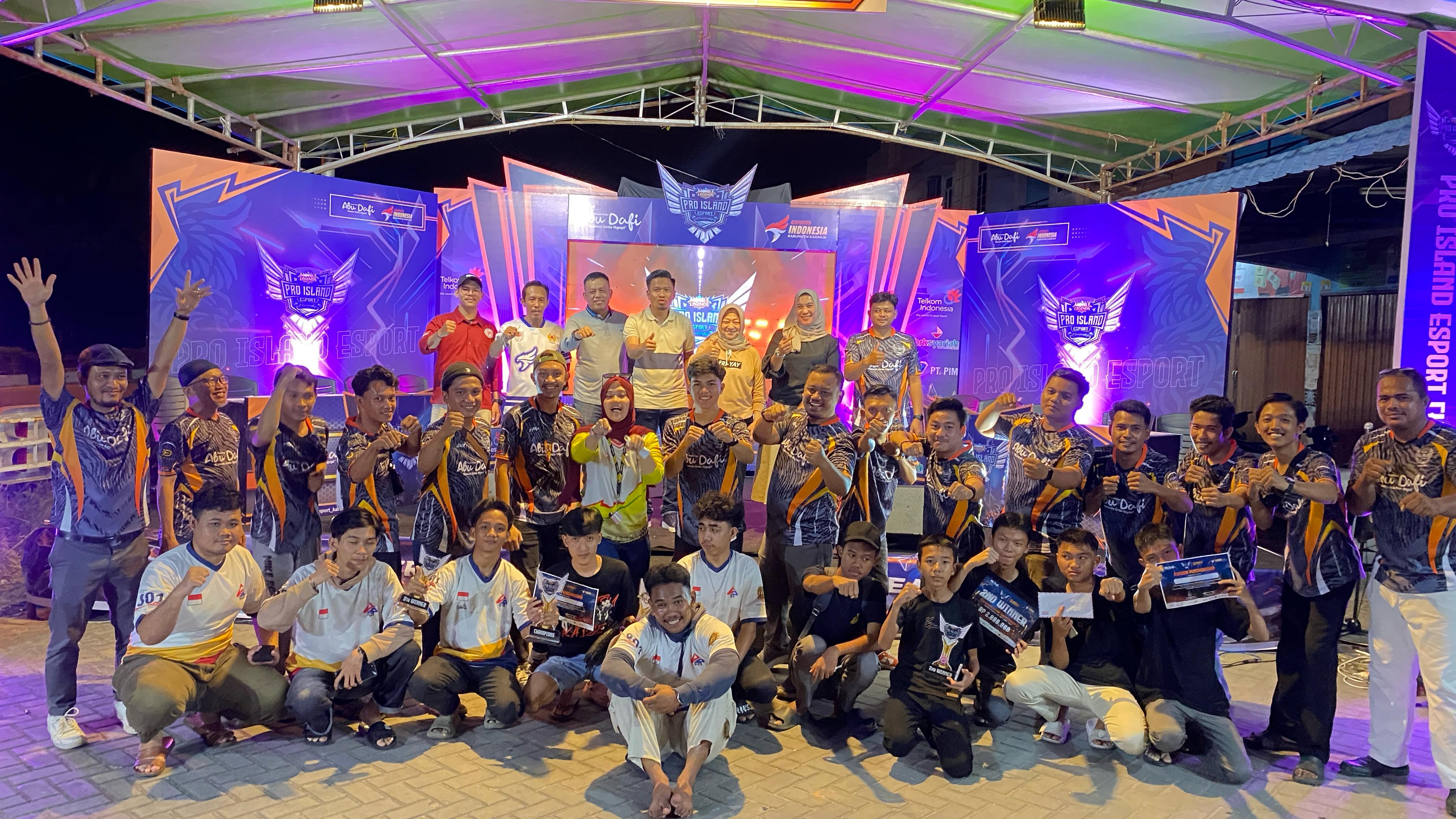 Sri Rezeki Resmi Tutup Turnamen Mobile Legend Pro Island Champoinship 2025