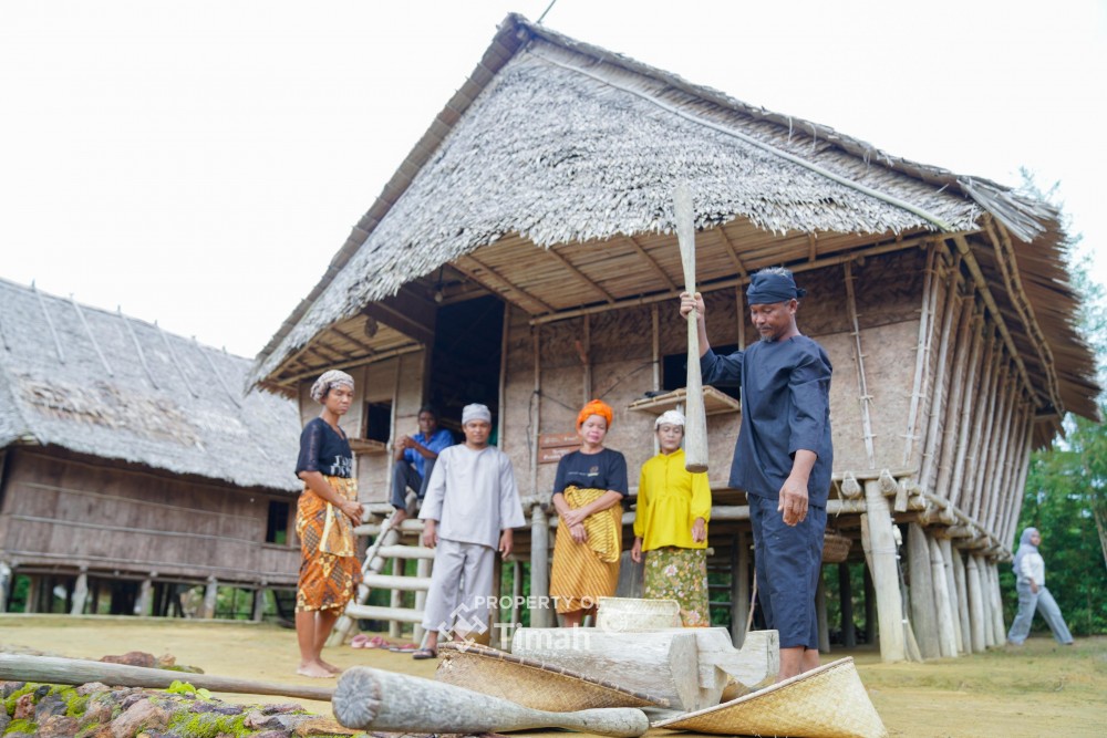 Anggota holding industri Pertambangan MIND ID, PT Timah terus berkomitmen membangun kemandirian warga dalam berbagai sektor.