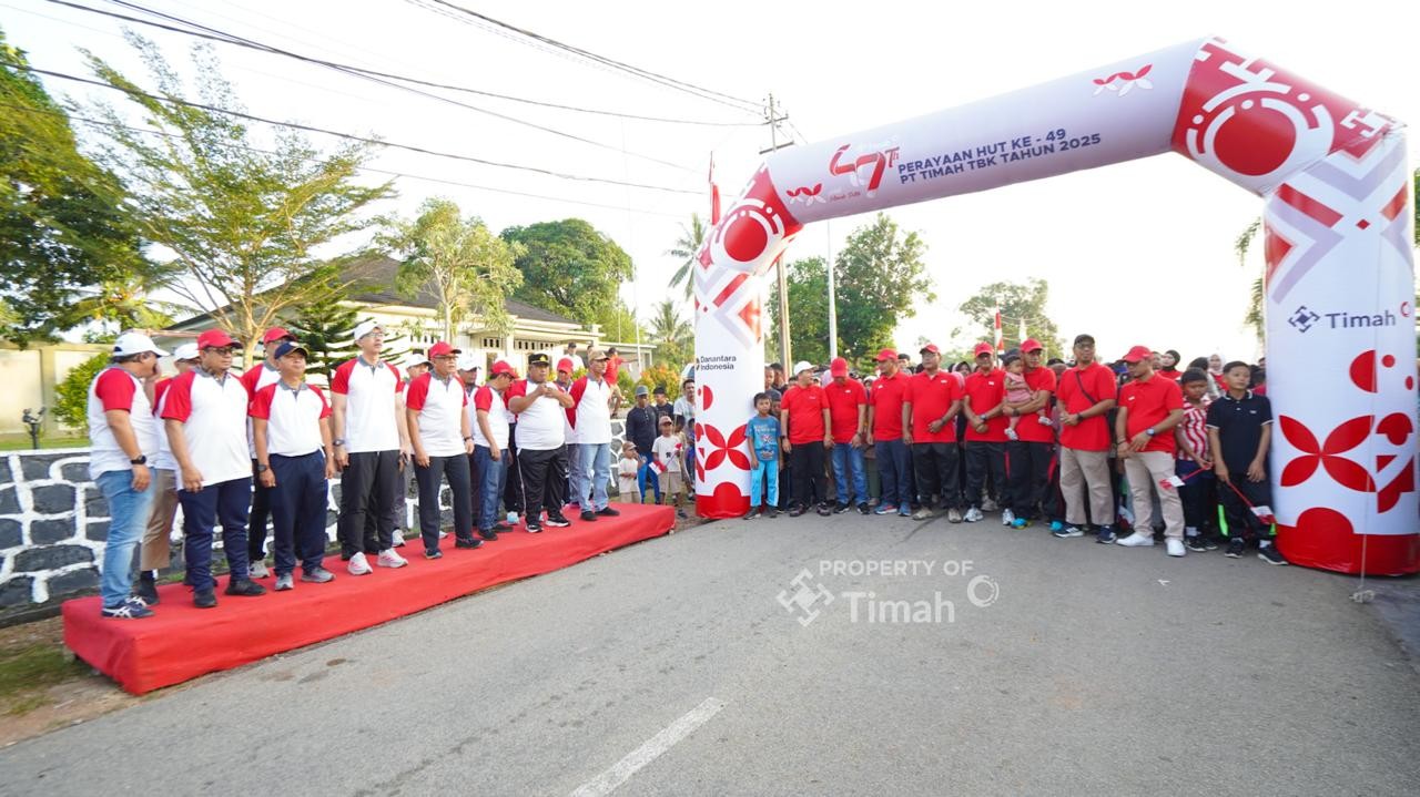Semarakan HUT Ke – 49 PT Timah, Ribuan Masyarakat Karimun Ikuti Pekan Sehat 'Untuk Merah Putih'.