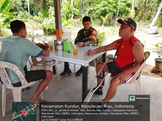 Babinsa Koramil 03/Kundur Jenguk Warga Sakit, Wujud Kepedulian TNI terhadap Masyarakat
