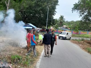 SERTU MUJAHID LAKSANAKAN KOMSOS DENGAN KETUA RT