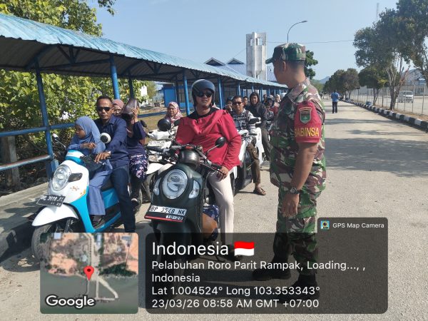 SERDA SIRAIT MONITORING ARUS BALIK MUDIK DI PELABUHAN RORO PARIT RAMPAK