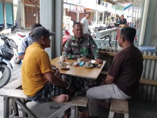 SERKA DEDI ARIANTO LAKSANAKAN KOMSOS DENGAN WARGA LUBUK PUDING