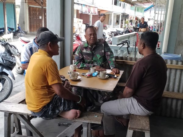 SERKA DEDI ARIANTO LAKSANAKAN KOMSOS DENGAN WARGA LUBUK PUDING