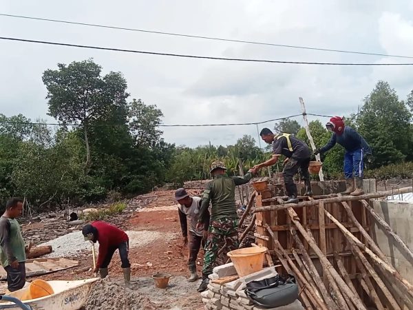 Penimbunan Pondasi Jembatan Sungai Mata Tiga Dipercepat