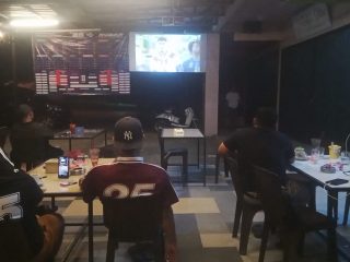 30 Warga Hadiri Nobar Bersama Personel Koramil Tebing