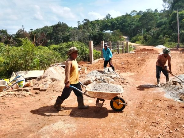 Progres Jembatan Sungai Paya Terus Berjalan, Pengecoran Lantai Dimulai