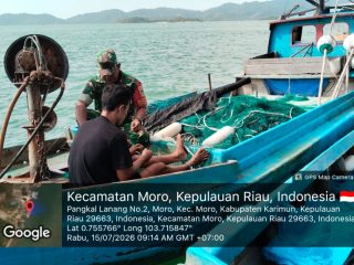 Babinsa Sugie Ingatkan Nelayan Utamakan Keselamatan Melaut