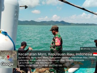 Babinsa Serma M. Amin Dampingi Nelayan Hadapi Cuaca Tak Bersahabat